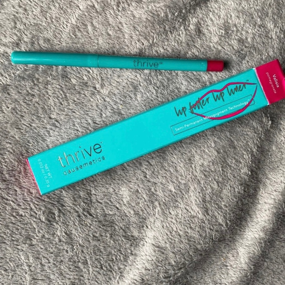 thrive causemetics lip filler/liner